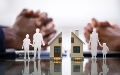 Garder un bien en indivision après le divorce