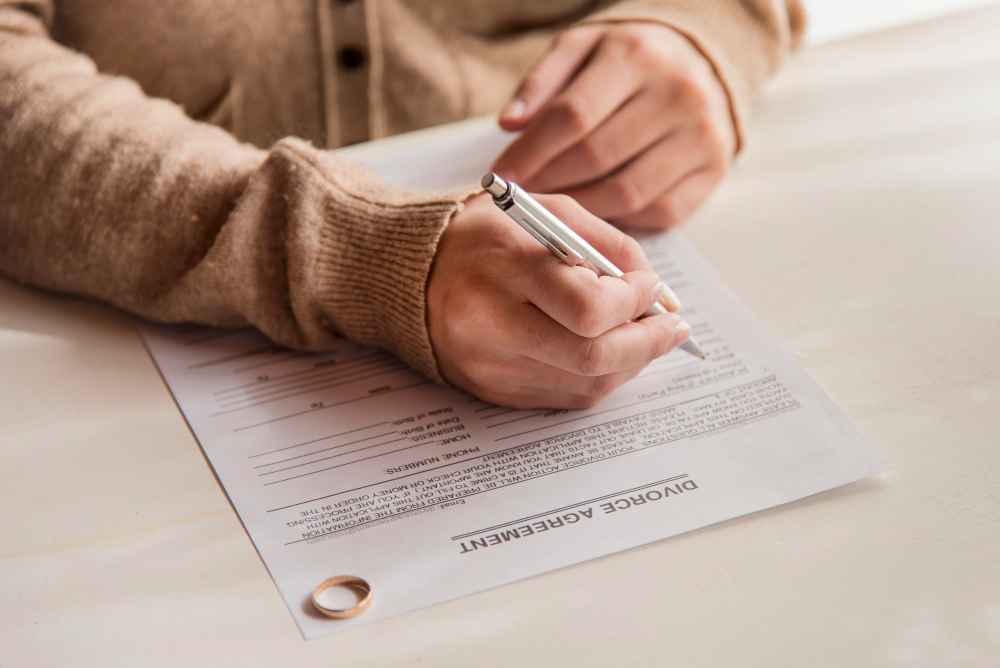 différence entre attestation de procédure de divorce et attestation de divorce définitif